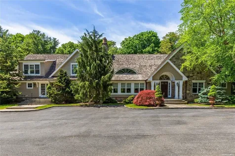 46 Morgan Drive Old Westbury NY 11568