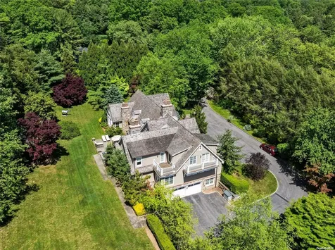 46 Morgan Drive Old Westbury NY 11568