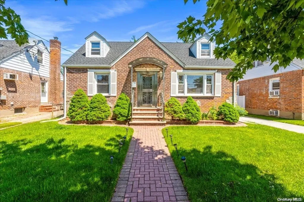 66 Sprague Drive Valley Stream NY 11580