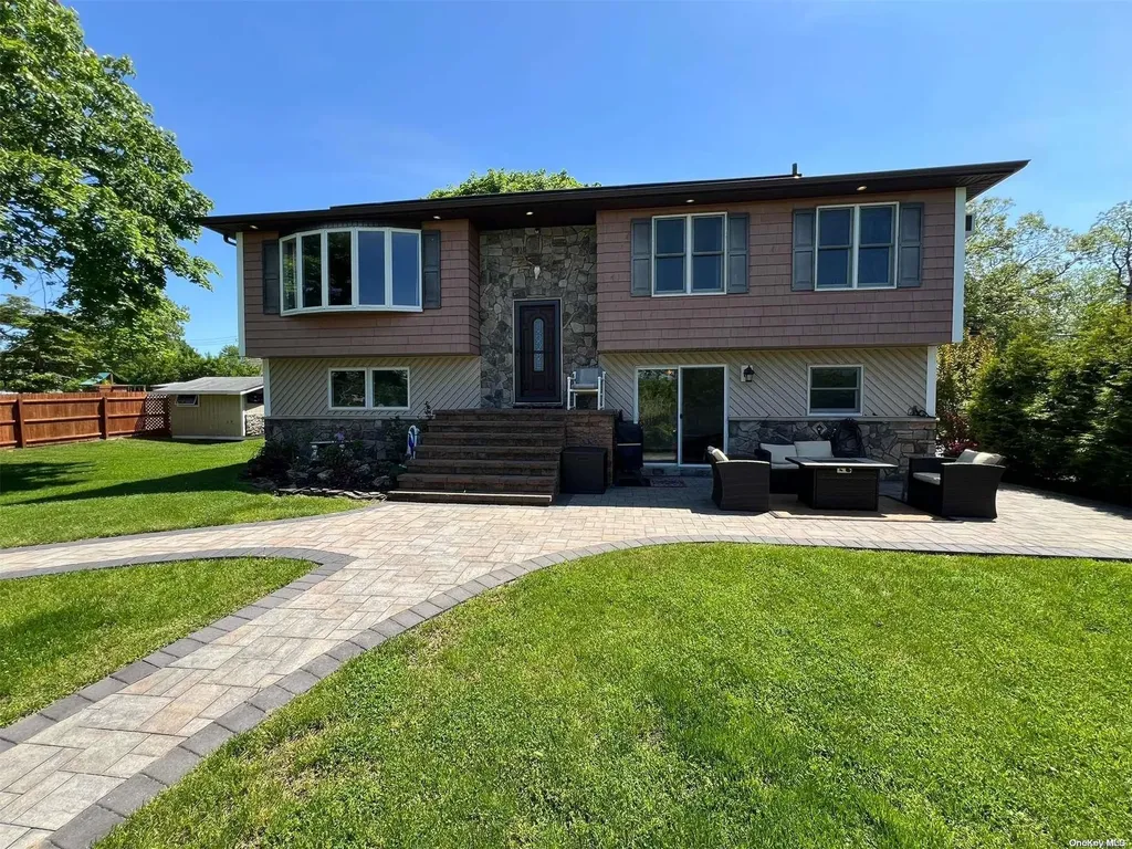 1 Traction Boulevard Patchogue NY 11772