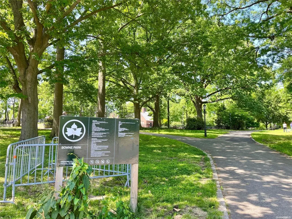 160-05 29th Avenue Flushing NY 11358