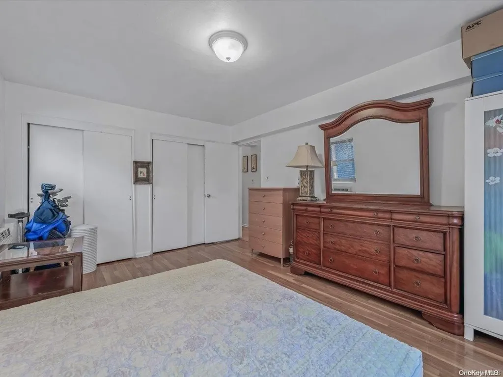 140-21 31st Road Flushing NY 11354