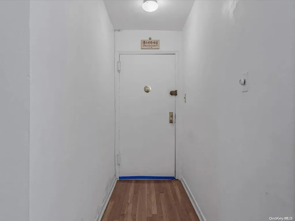 140-21 31st Road Flushing NY 11354