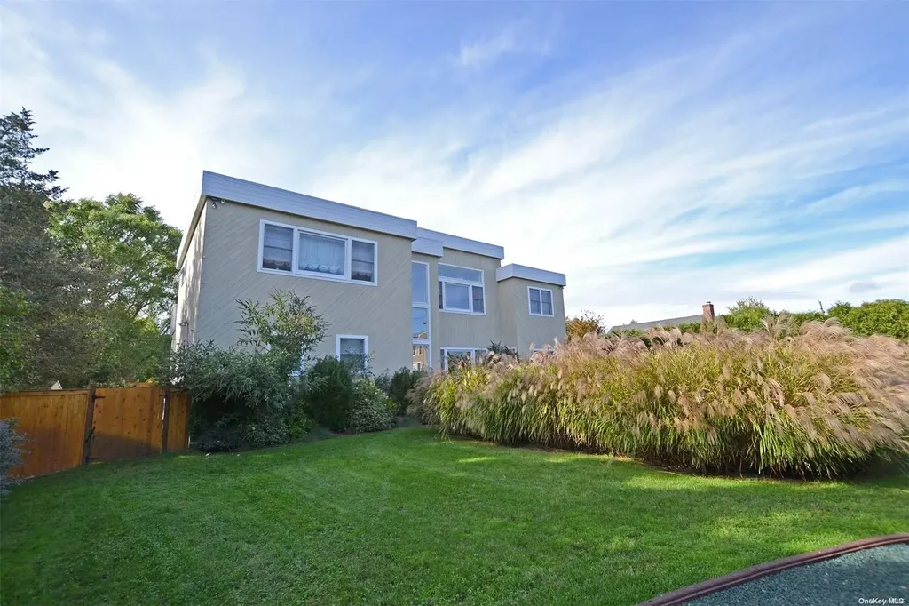 3 Shore Lane Westhampton NY 11977