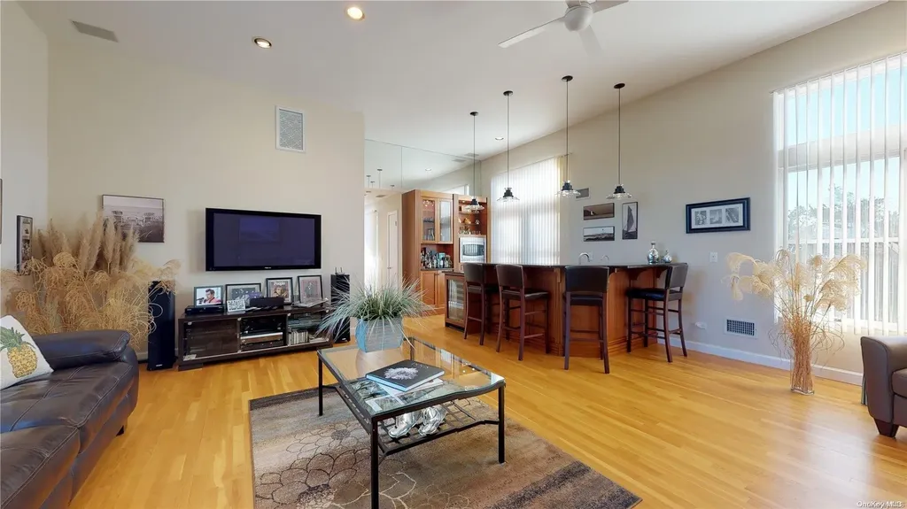3 Shore Lane Westhampton NY 11977