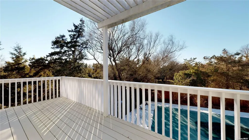3 Shore Lane Westhampton NY 11977