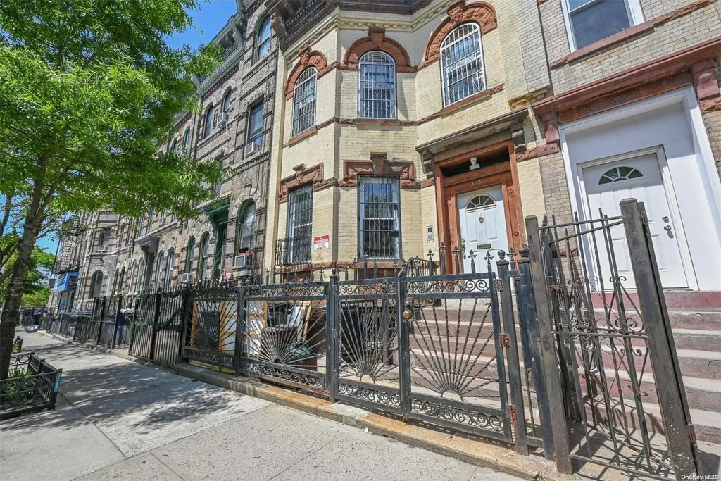 309 Grove Street Brooklyn NY 11237