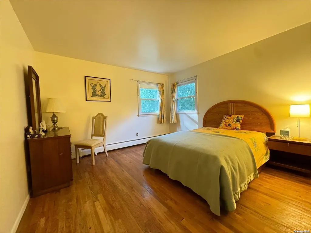 7 Cumberland Path Setauket NY 11733