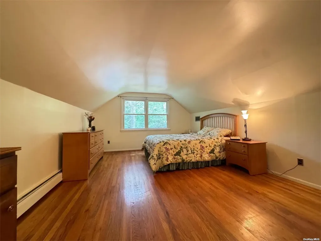 7 Cumberland Path Setauket NY 11733