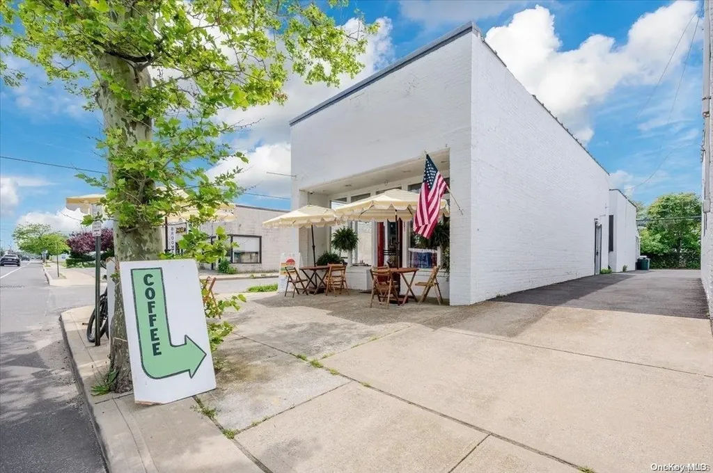 2001a Park Street Atlantic Beach NY 11509