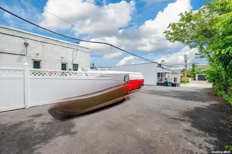 2001a Park Street Atlantic Beach NY 11509