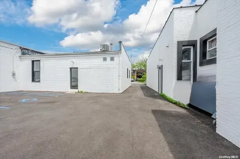 2001a Park Street Atlantic Beach NY 11509