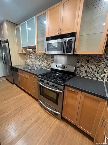 2001a Park Street Atlantic Beach NY 11509