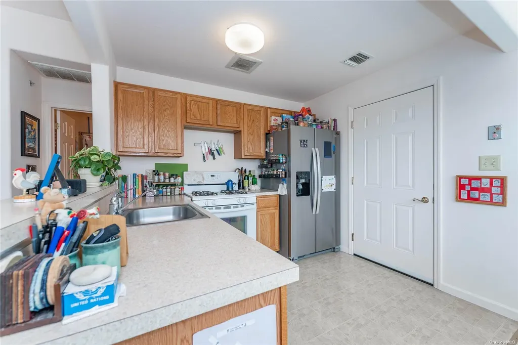 70-05 Catamaran Way Arverne NY 11692