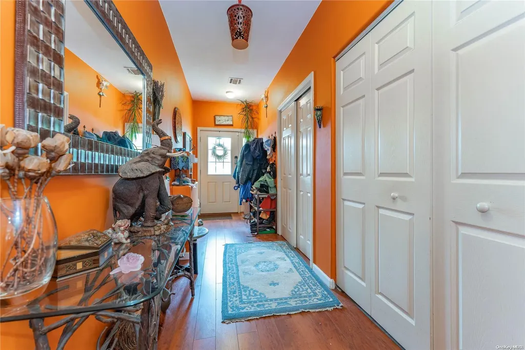 70-05 Catamaran Way Arverne NY 11692