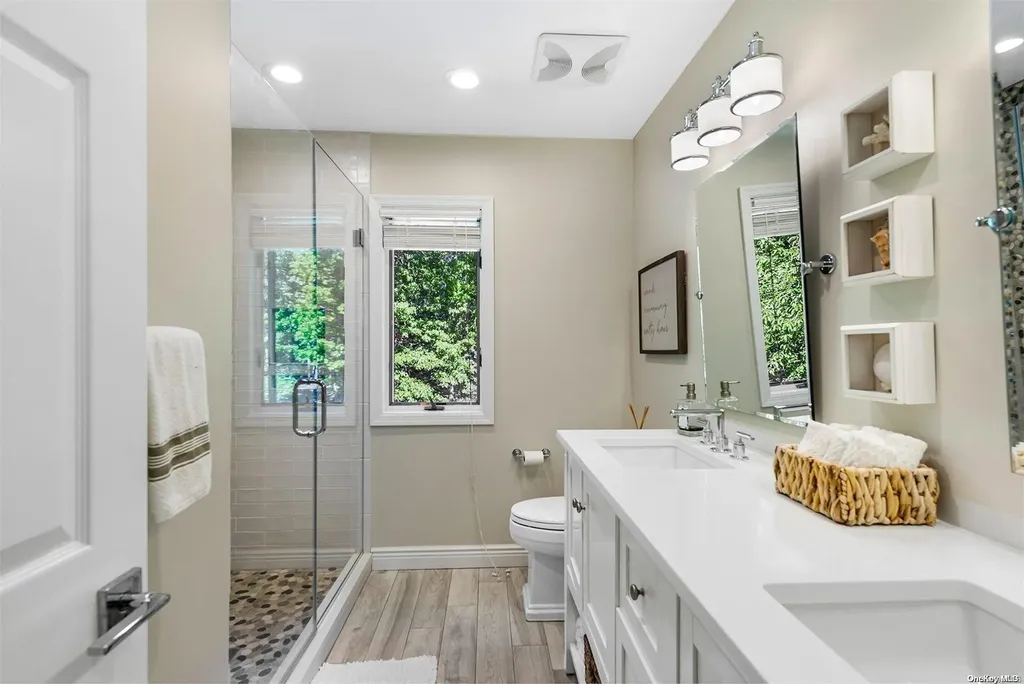 548 Ruggs Path Sag Harbor NY 11963