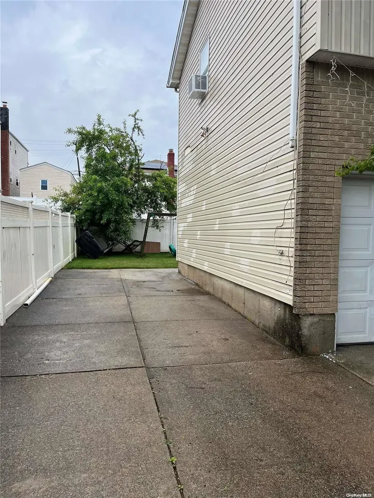 200 Louis Avenue Elmont NY 11003