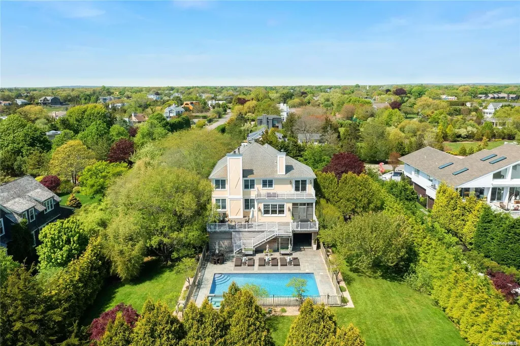 7 Stillwaters Lane Westhampton Beach NY 11978