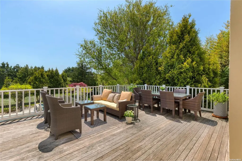 7 Stillwaters Lane Westhampton Beach NY 11978