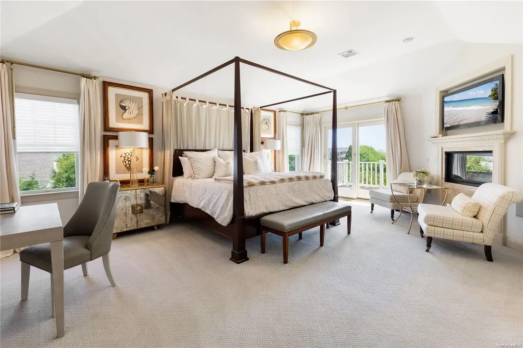 7 Stillwaters Lane Westhampton Beach NY 11978