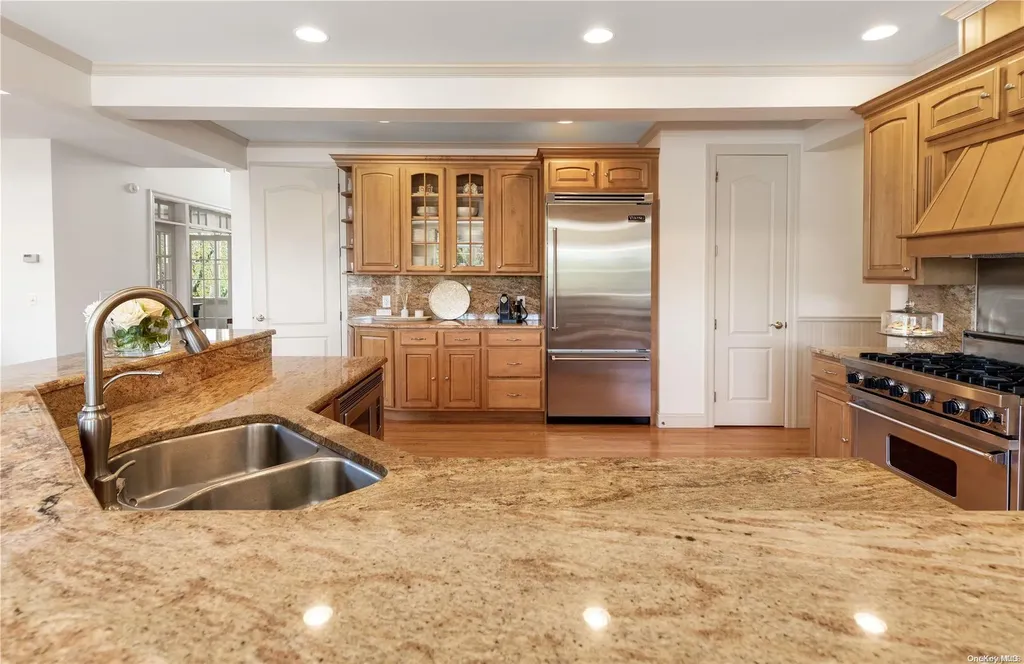 7 Stillwaters Lane Westhampton Beach NY 11978