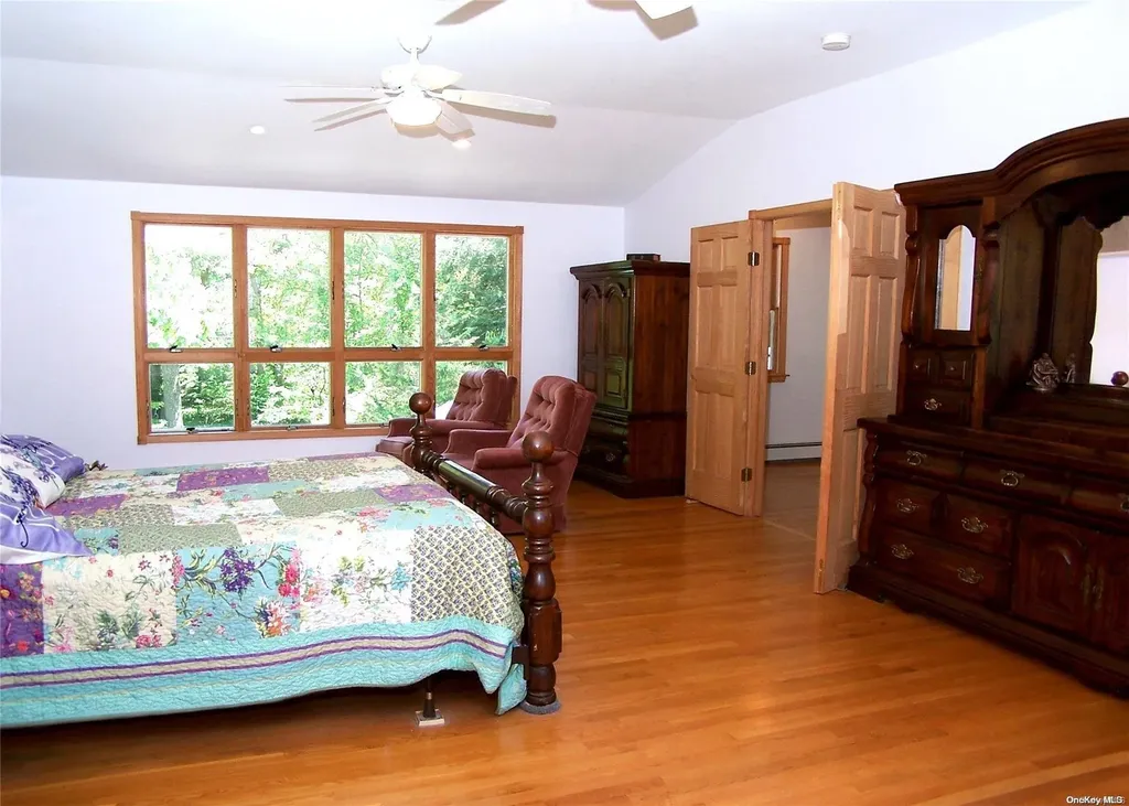 14 Summerset Drive Smithtown NY 11787