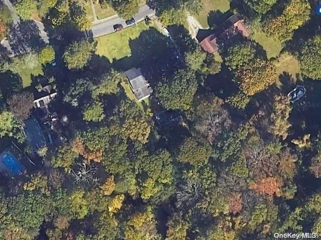 14 Summerset Drive Smithtown NY 11787