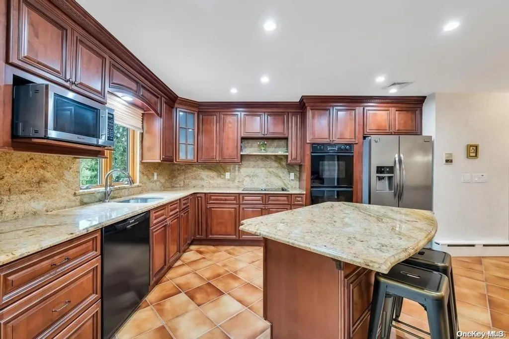 300 River Road Saint James NY 11780