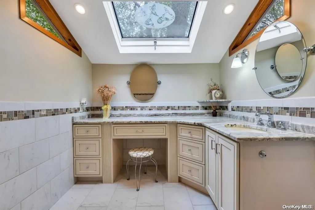 300 River Road Saint James NY 11780