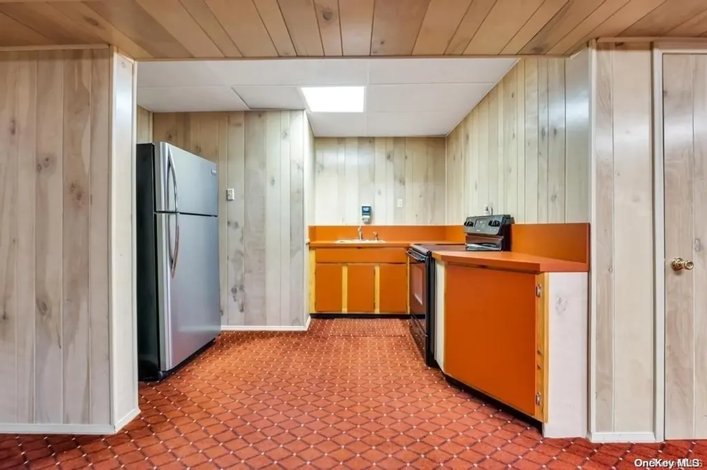 300 River Road Saint James NY 11780