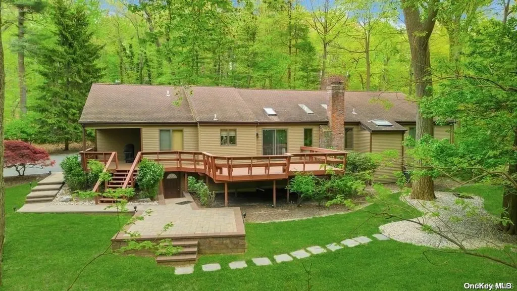 300 River Road Saint James NY 11780