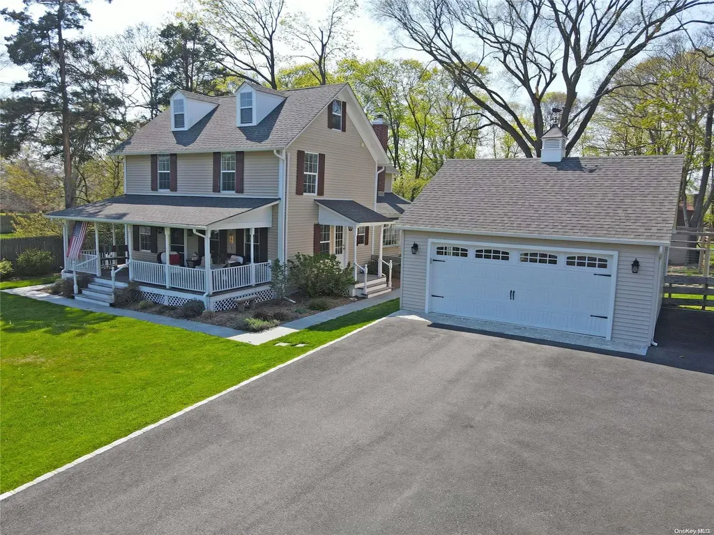 252 Bayview Avenue East Patchogue NY 11772