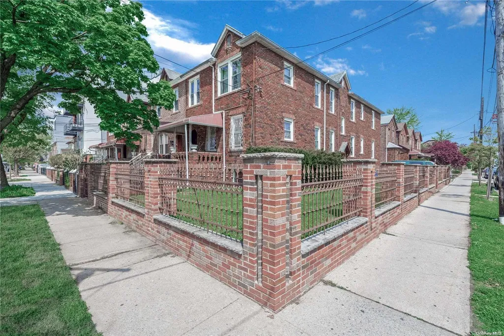1681 Brooklyn Avenue Brooklyn NY 11210