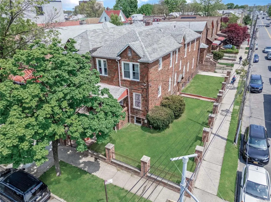 1681 Brooklyn Avenue Brooklyn NY 11210