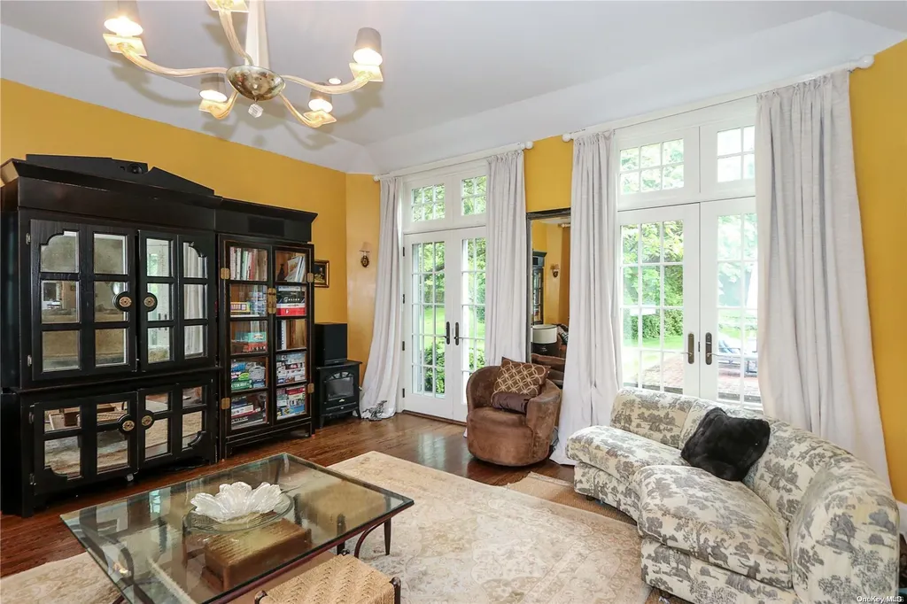 158 E Shore Road Huntington Bay NY 11743