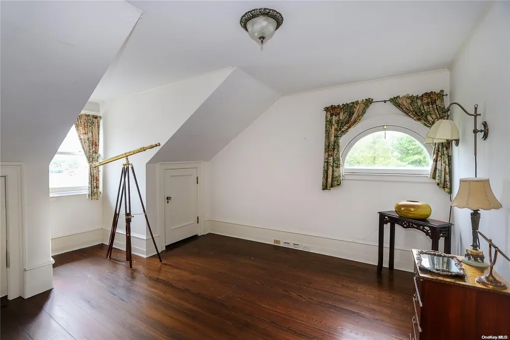 158 E Shore Road Huntington Bay NY 11743