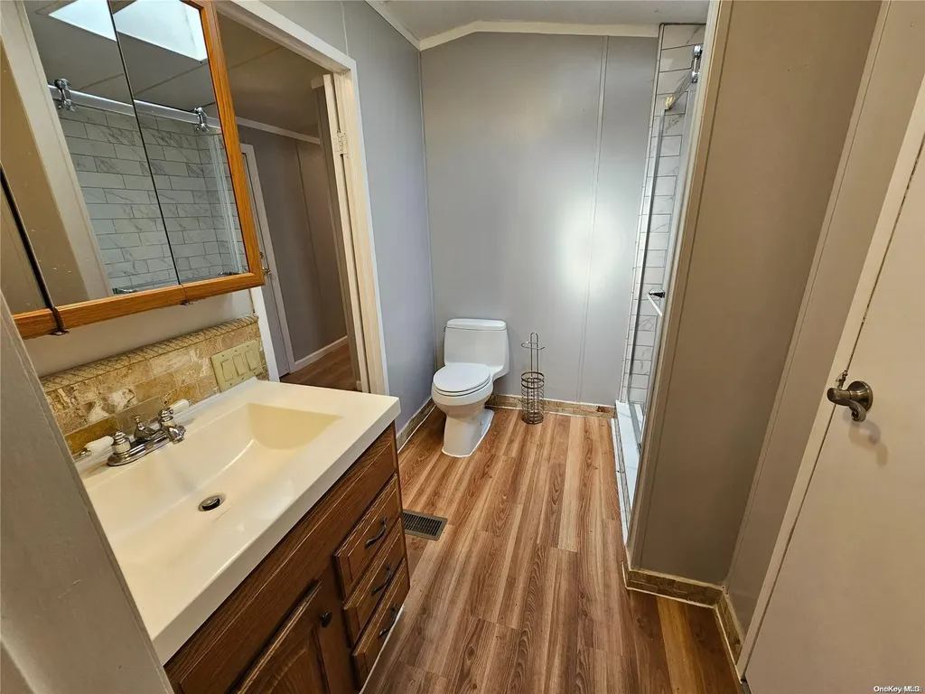 525-d24 Riverleigh Avenue Riverhead NY 11901