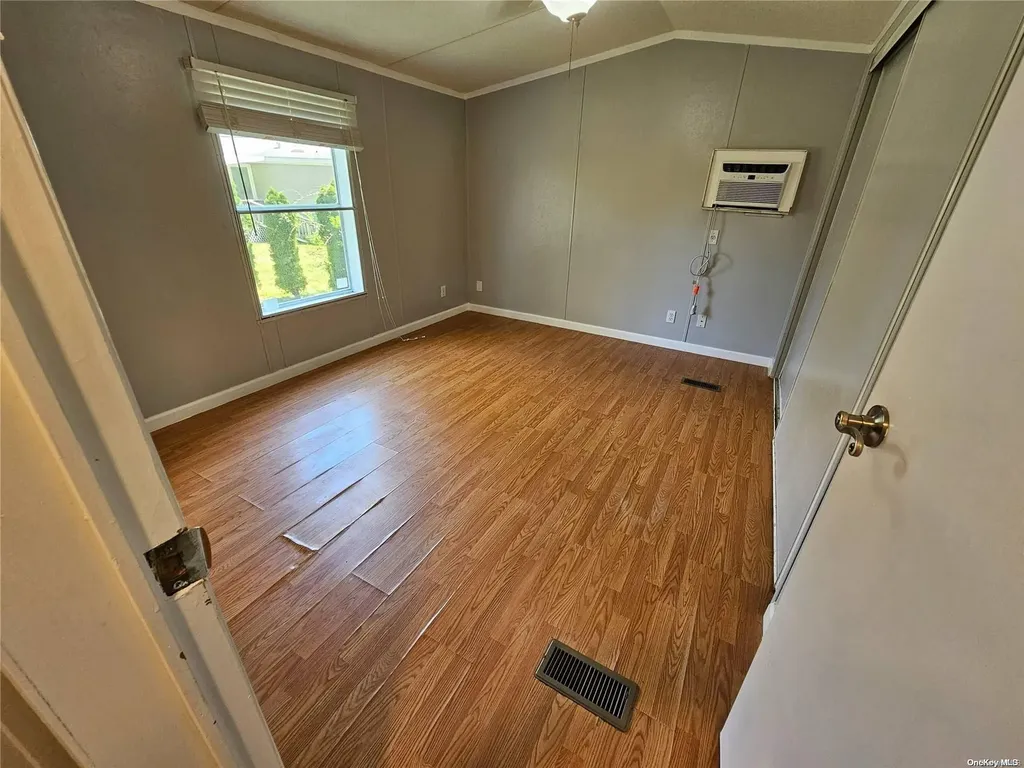 525-d24 Riverleigh Avenue Riverhead NY 11901
