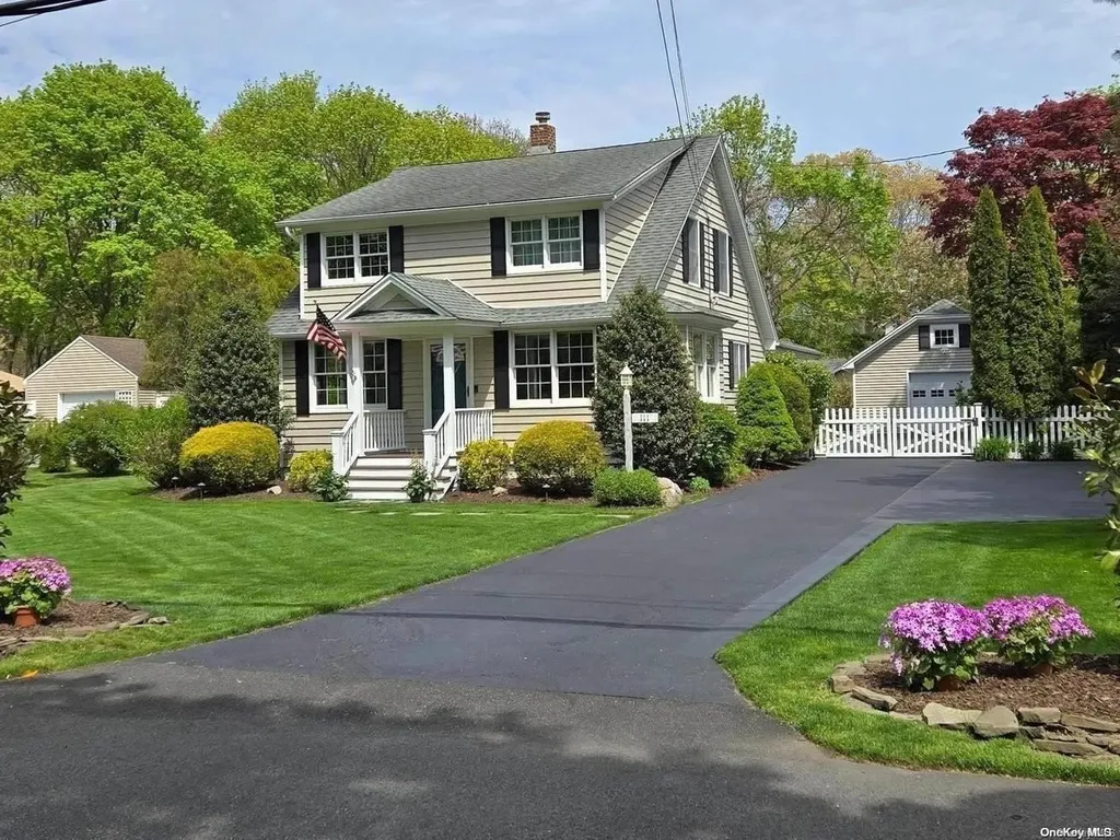 111 Orchard Road East Patchogue NY 11772