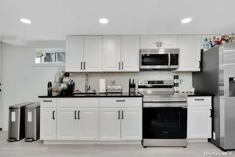 511 County Line Road Amityville NY 11701