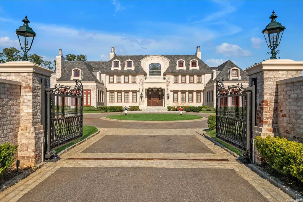 9 Hicks Lane Sands Point NY 11050
