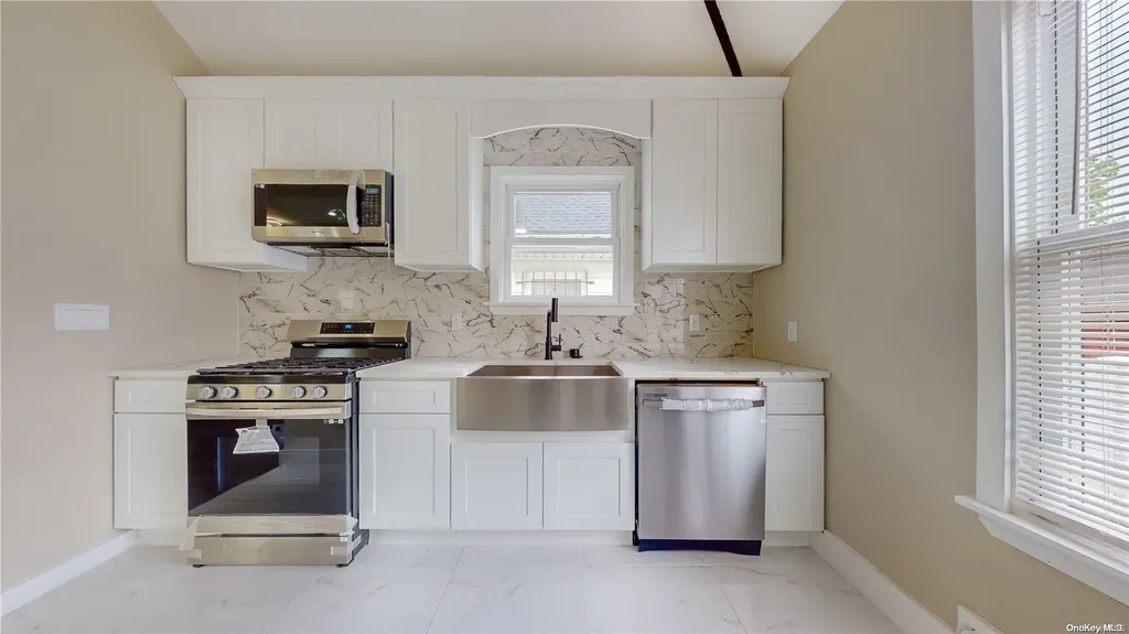 1055 E 93rd Street Brooklyn NY 11236