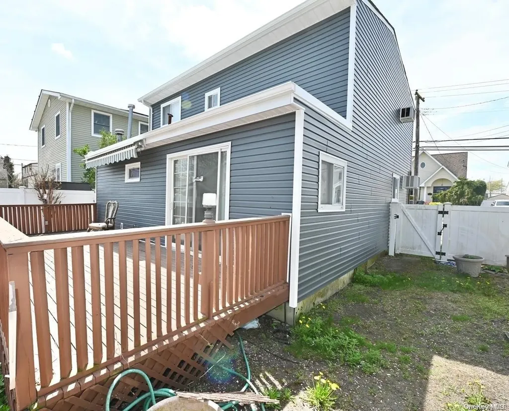 305 Shore Road Bellmore NY 11710