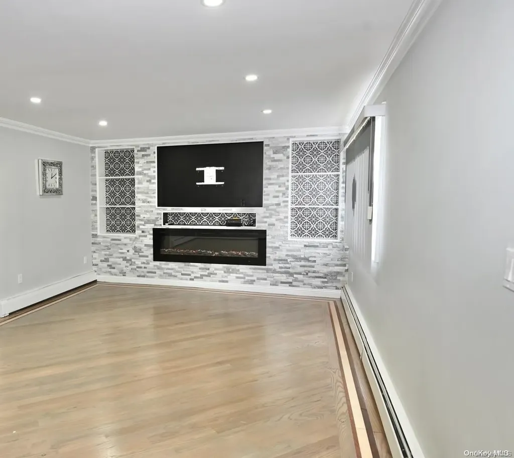305 Shore Road Bellmore NY 11710