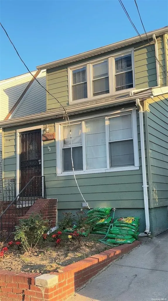 159-08 59th Avenue Fresh Meadows NY 11365