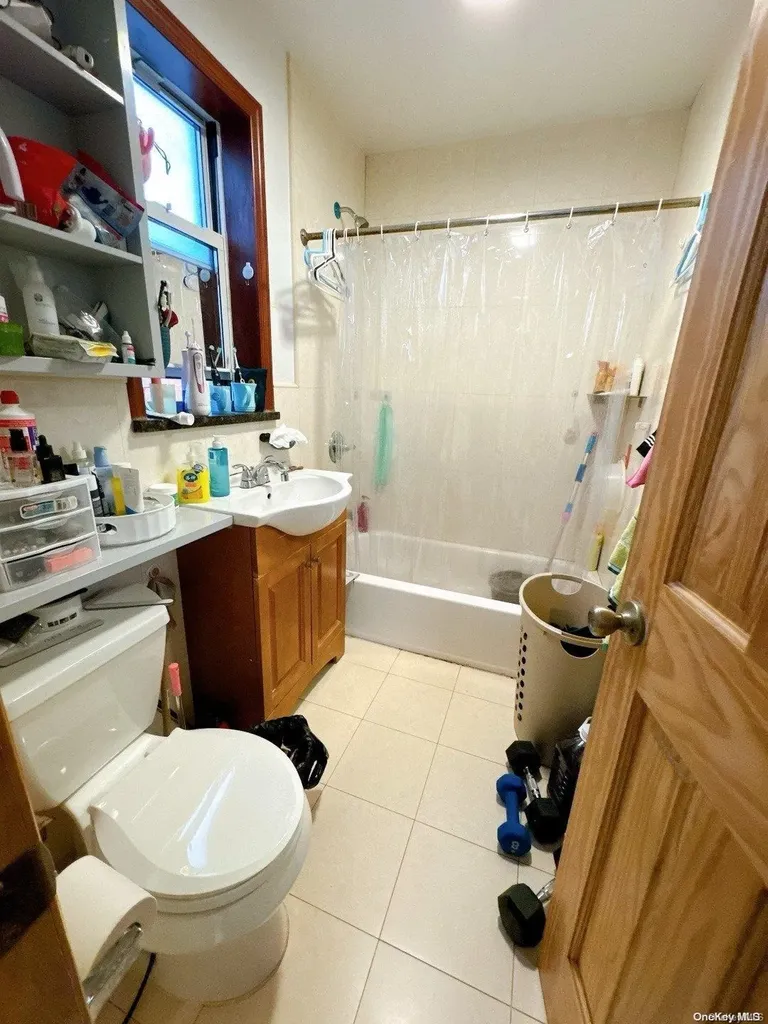 159-08 59th Avenue Fresh Meadows NY 11365