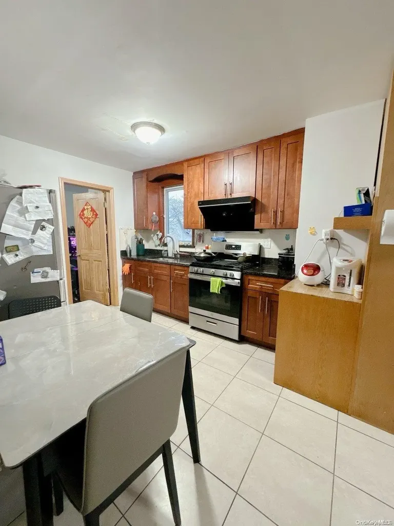 159-08 59th Avenue Fresh Meadows NY 11365