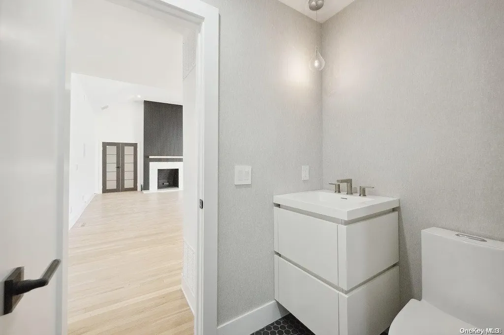 222 Northside Drive Sag Harbor NY 11963