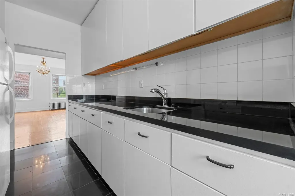 59-11 Queens Boulevard Woodside NY 11377