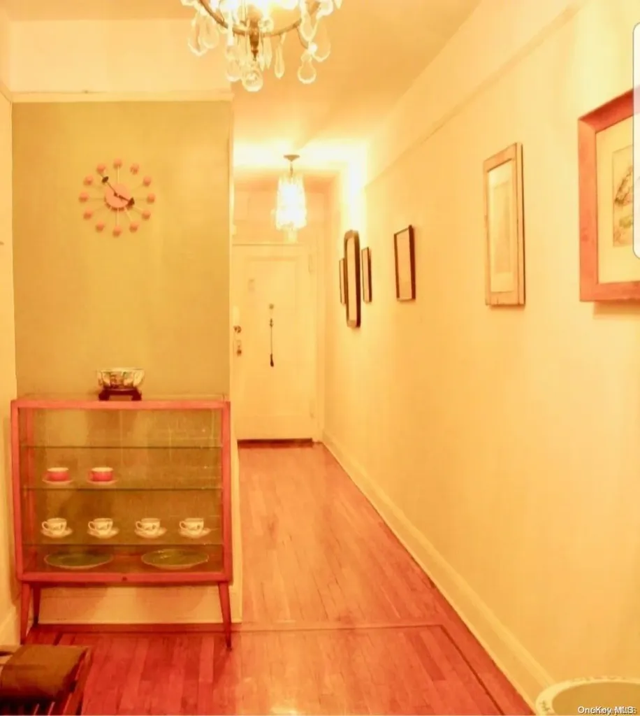 59-11 Queens Boulevard Woodside NY 11377